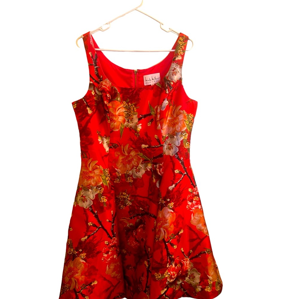 Gorgeous red dress with a slight sheen